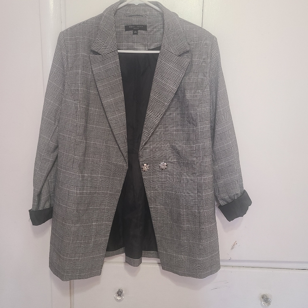 Classic Plaid Blazer